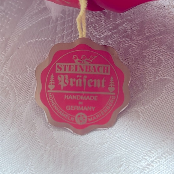 STEINBACH GERMAN WOODEN NUTCRACKER CHUBBY “STAR SANTA”  S1350 NEW - Picture 7 of 7